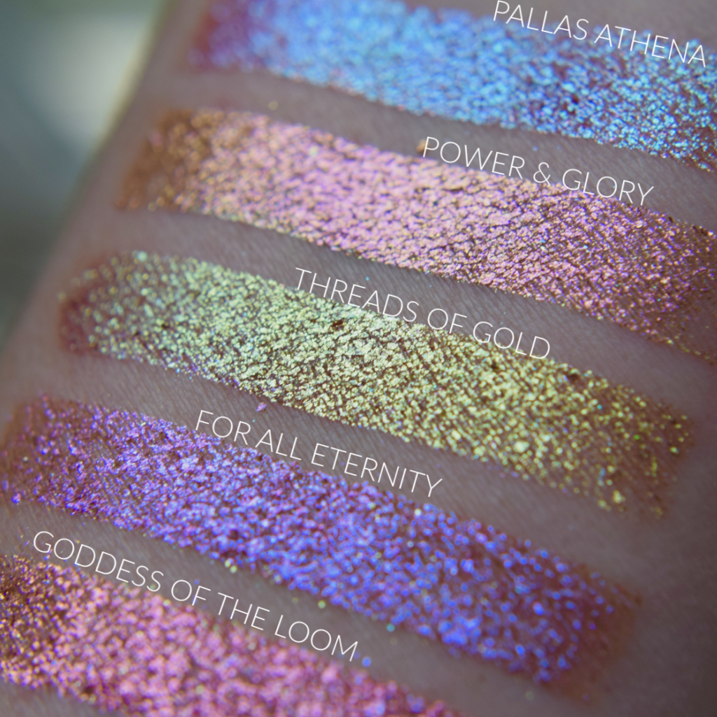 THREADS OF GOLD - chromatic eyeshadow topper