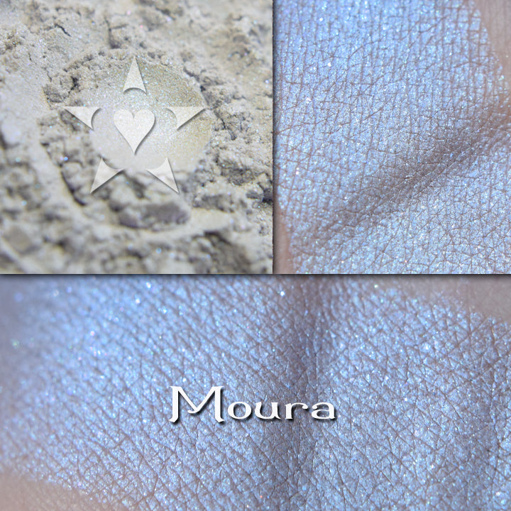 MOURA - MULTIPURPOSE HIGHLIGHTER (Cheek/Eye/Lip Safe)