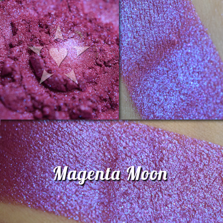 Color of the Year "Viva Magenta" - Capsule Collection Eyeshadow Sets